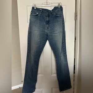 Levi's Women's Bootcut Jeans in Medium Wash Blue